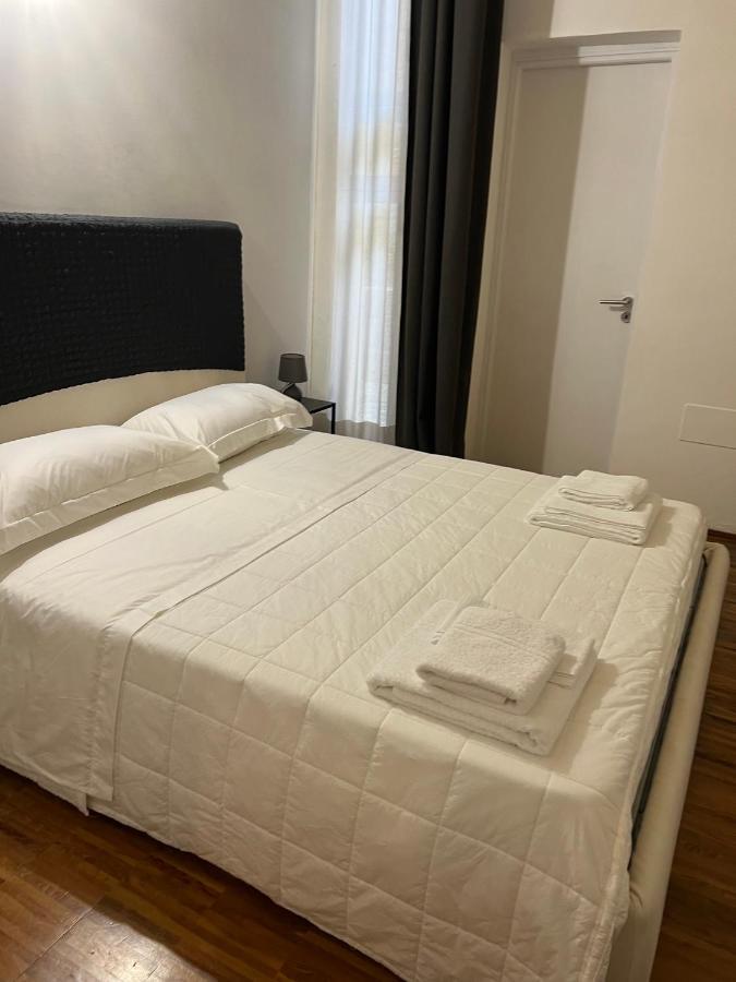 Li Turnisi Apartment Lecce Esterno foto